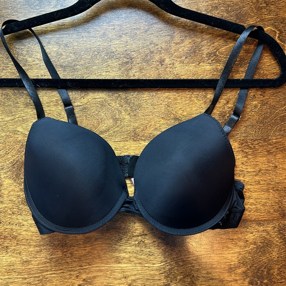 Juicy Couture 34C‎